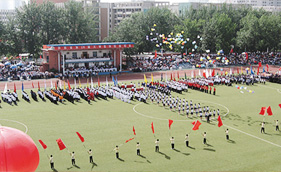 爵士龙案例-重庆人和小学体育场